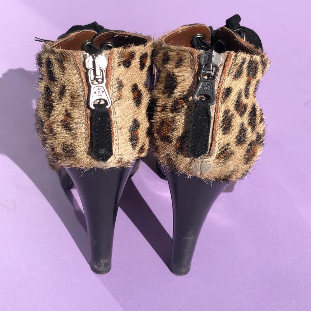 Leopard Print Nanette Lepore Peep Toe Lace Up Heel - Picture 4 of 7